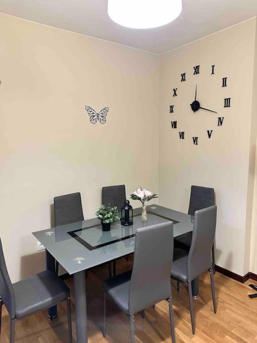 Apartamento Con Vistas A La Montana Infiesto Ngoại thất bức ảnh